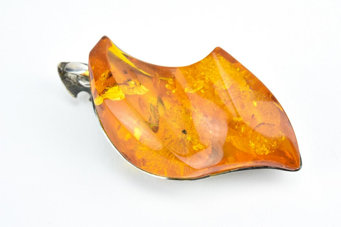 Large Vintage Sterling & Amber Necklace Pendant (1 of 5)
