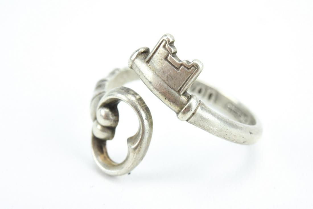 Vintage Sterling Silver Skeleton Key Ring (1 of 3)