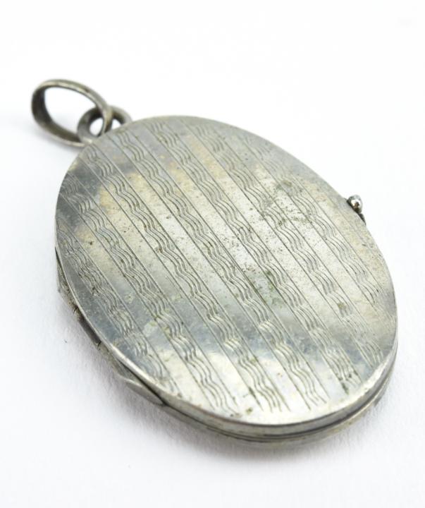 Antique Art Deco Sterling Silver Locket Pendant (1 of 5)