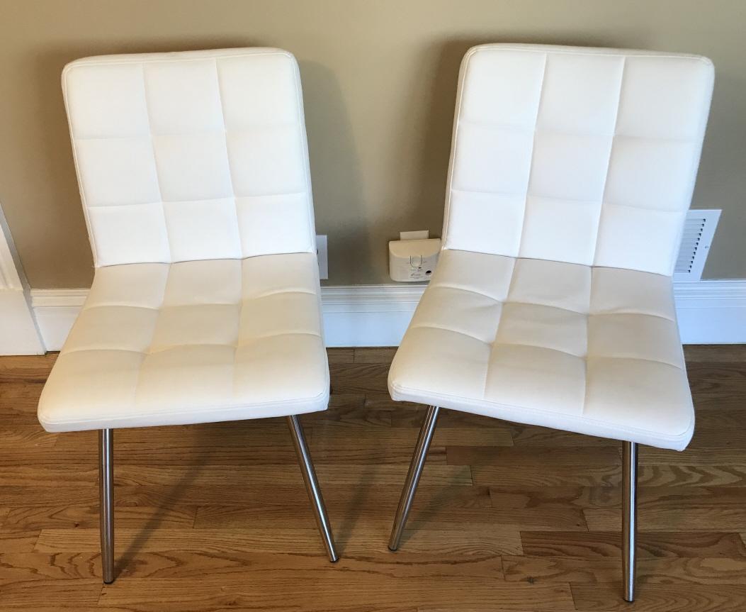 Pair of Contemporary Modern Barcelona Style Chairs (1 of 4)