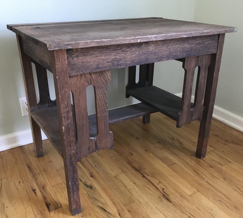 Antique C 1900 Craftsman Style Desk or Console: Antique C 1900 Craftsman Style Desk or Console. Measures 28 x 34 x 24 inches. This sale is online only - no public preview or live in house sale will be held - please ask for additional photos, videos