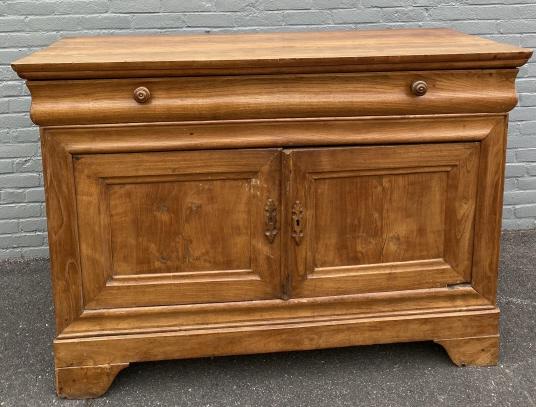 American Country Style Pine Sideboard (1 of 9)