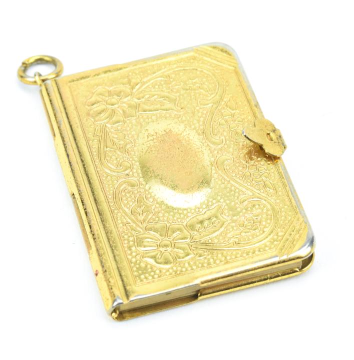 Antique Book Form Gold Filled Locket w Notepad: Antique Book Form Gold Filled Locket w Notepad Interior. Floral motif design. Measures 2 inches in length.