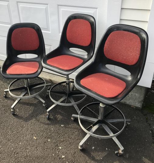 Three Plastic Retro Design Swivel Chairs (1 of 3)