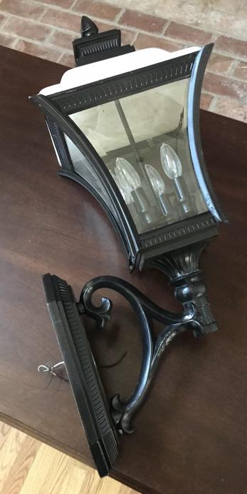 Outdoor Wall Mount Lantern Form Wall Sconce (1 of 3)