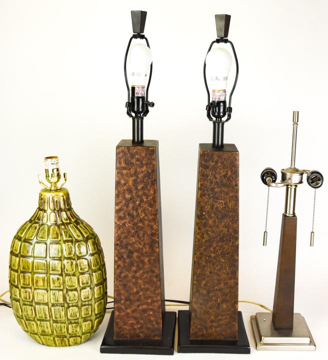 Lot  Assorted Contemporary Table Lamps (1 of 11)