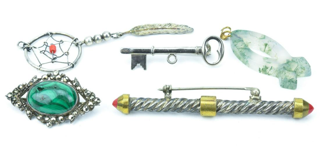 Collection Of Sterling Brooches & Pendants (1 of 7)