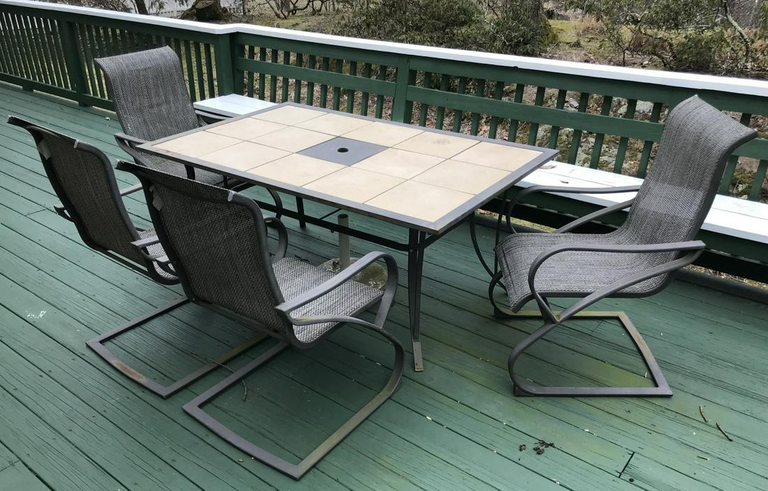 Tile Top Outdoor Dining Room Table w Four Chairs (1 of 3)
