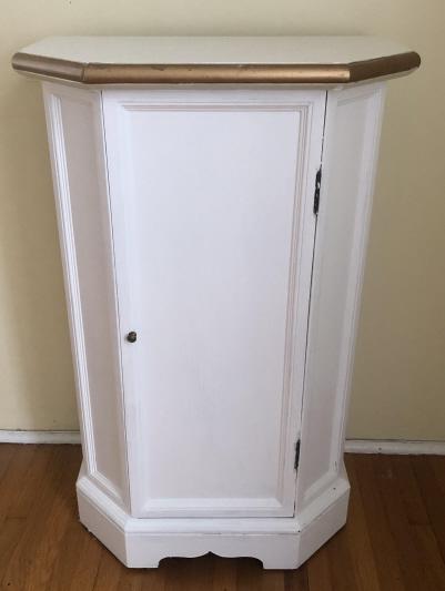 Queen Ann Shabby Chic White Painted Cabinet (1 of 4)