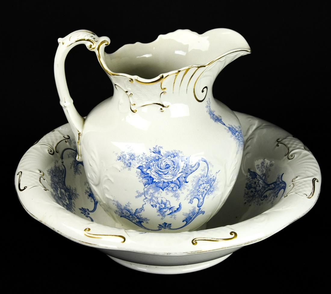 Porcelain Transfer Ware Wash Basin & Pitcher (1 of 11)