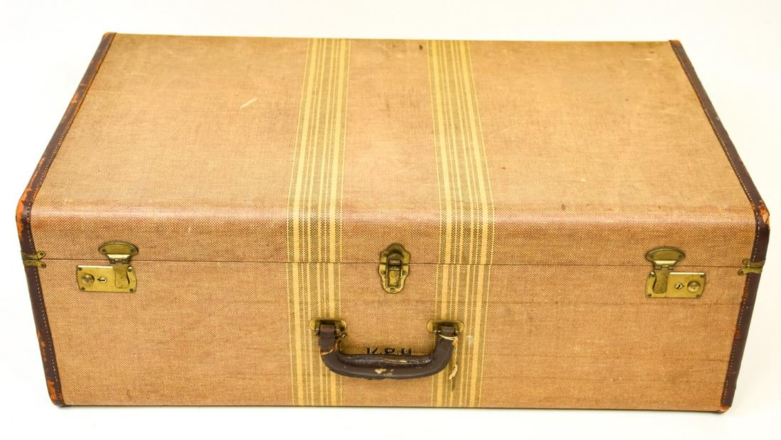 Vintage Mid C Large Suitcase w Leather Trim (1 of 10)