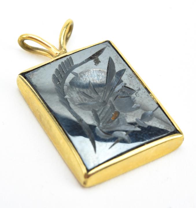 Antique 14kt Gold & Hematite Intaglio Pendant (1 of 5)