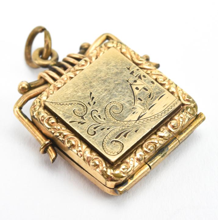Antique 19th C Gold Locket Necklace Pedant (1 of 7)