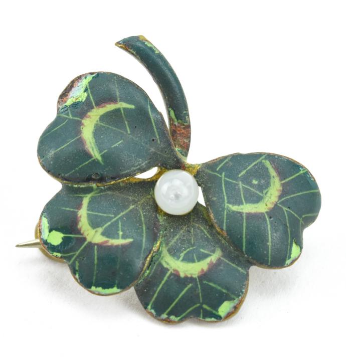 Antique Hand Painted Enamel Four Leaf Clover: Antique Hand Painted Enamel Four Leaf Clover Brooch. Measures just over .75 of an inch in length.