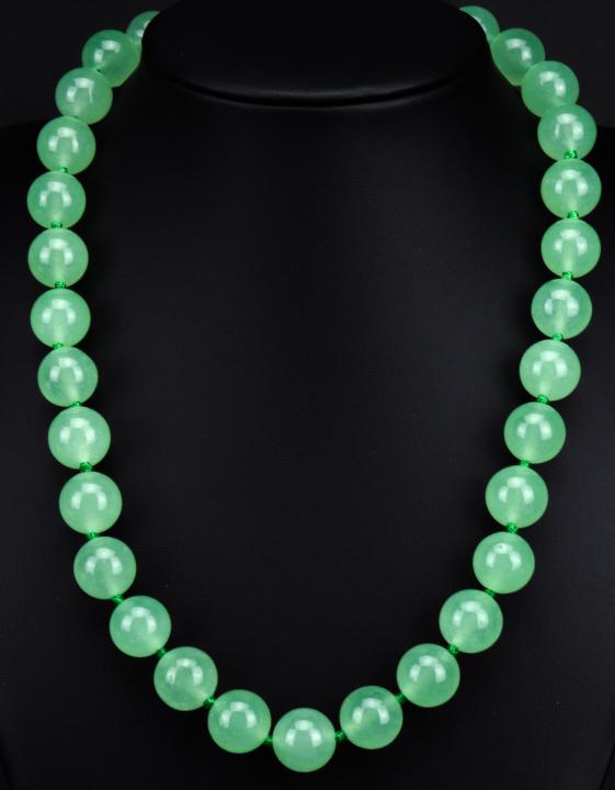 Hand Knotted 10mm Nephrite Jade Bead Necklace (1 of 6)