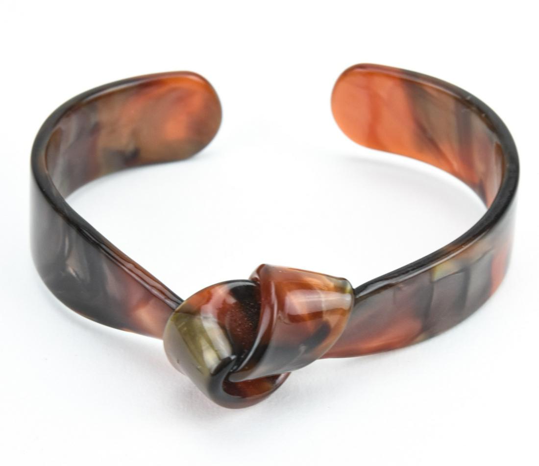 Vintage Faux Tortoise Knot Motif Cuff Bracelet (1 of 8)