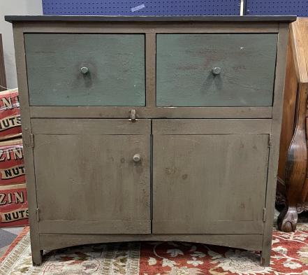 American Country Style Painted Cabinet / Cupboard (1 of 7)
