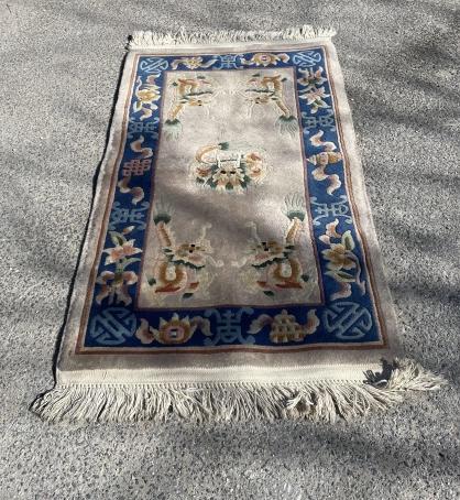 Chinese Oriental Hand Knotted Rug w Dragon Motif (1 of 5)