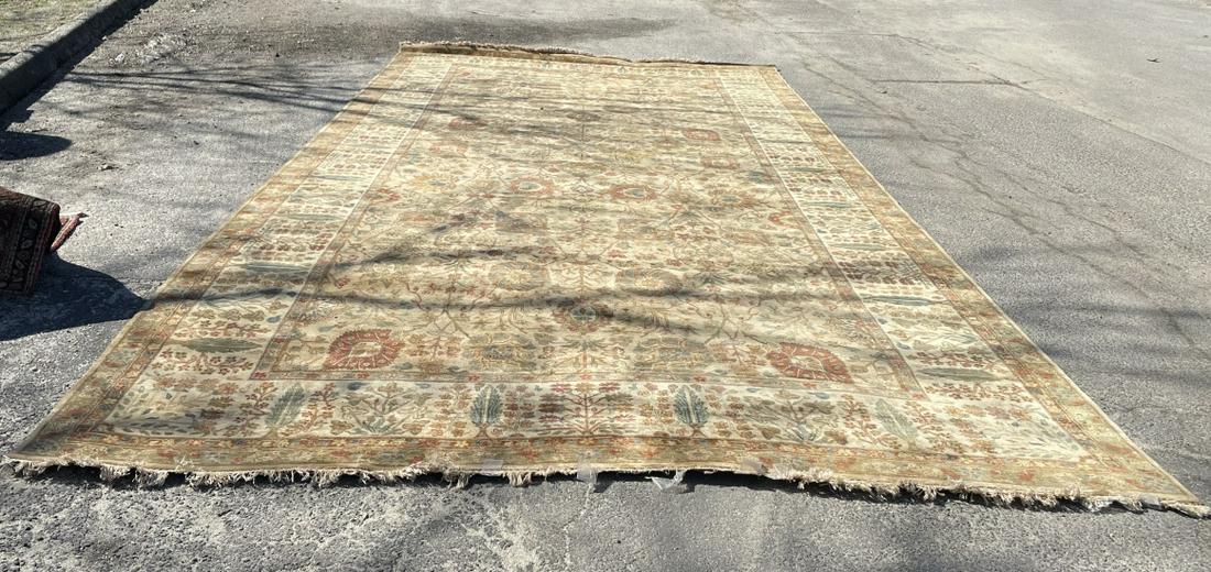 Hand Knotted Oriental Palace Size Wool Carpet (1 of 4)