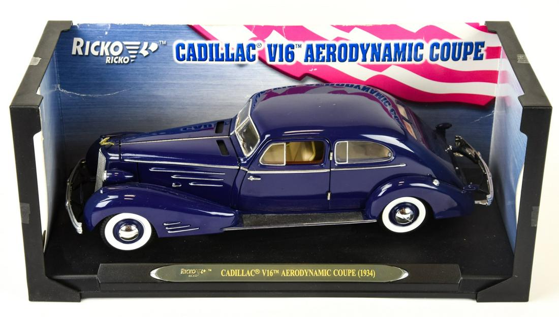 Ricko Cadillac V16 Aerodynamic Coupe Model Car (1 of 5)