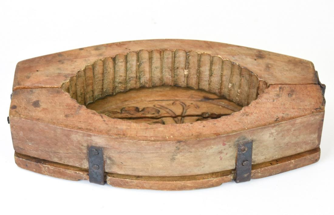 Antique Early 19th C. Wooden Butter Mold Stamp (1 of 6)
