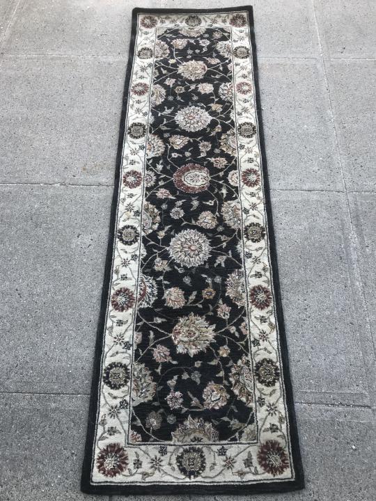 Oriental Hand Tufted Wool Floral Carpet Runner (1 of 5)