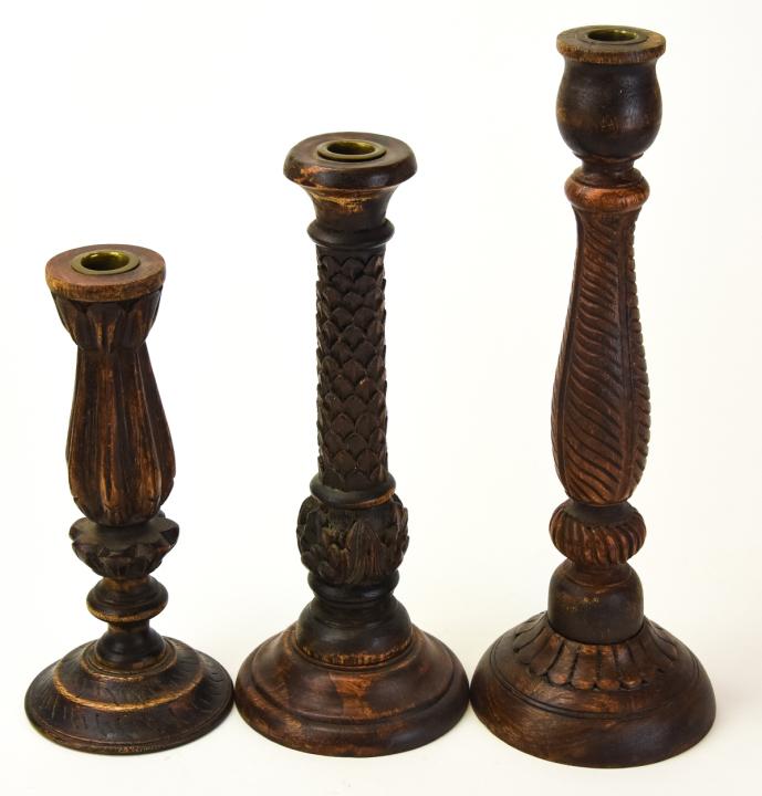 Lot Neoclassical Carved & Turned Wood Candlesticks (1 of 10)