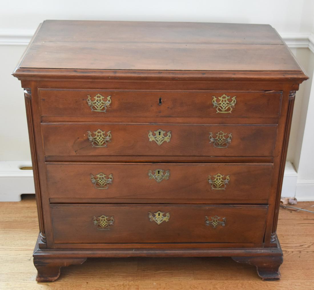 Antique American Pennsylvania Chippendale Chest (1 of 7)