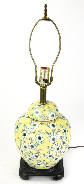 Chinese Ginger Jar Mount Table Lamp (1 of 5)