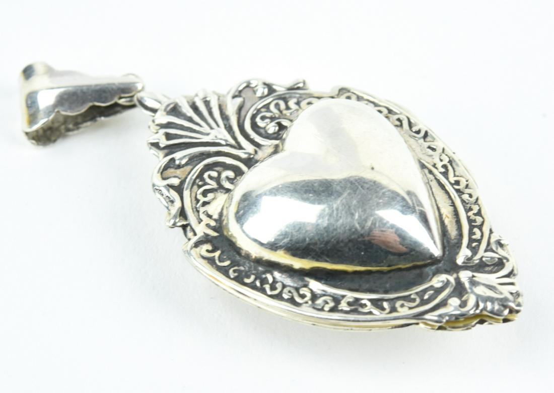 Vintage Sterling Silver Large Heart Form Locket (1 of 6)