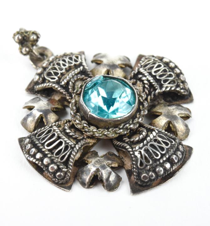 Estate Jerusalem Sterling Maltese Cross Pendant (1 of 6)