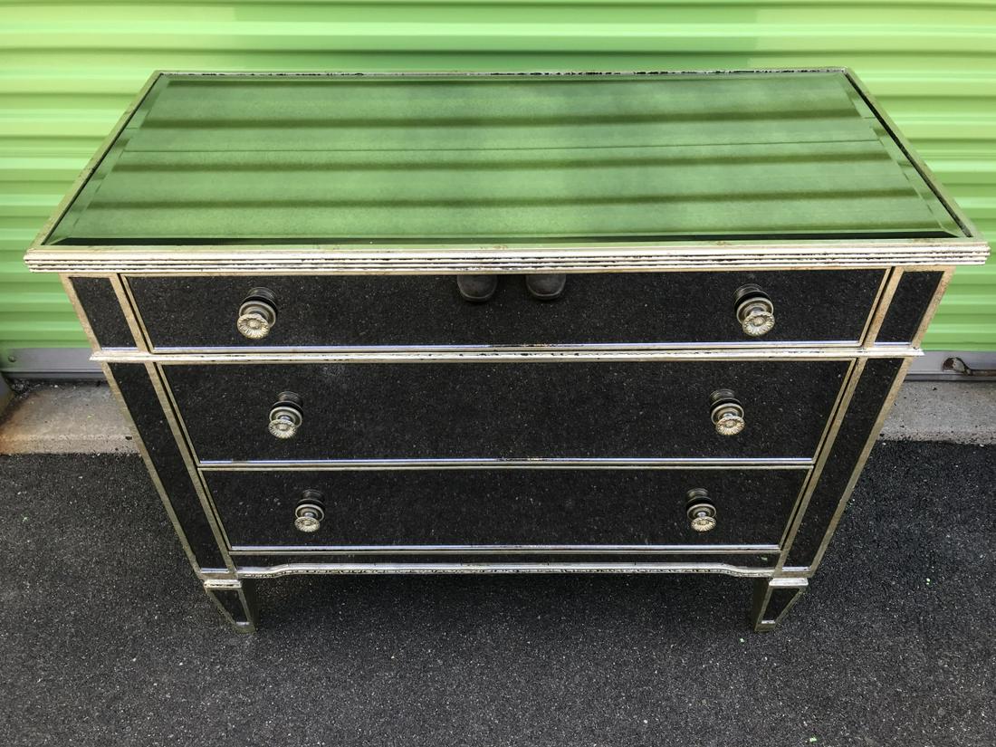 Hollywood Regency Mirrored Chest of Drawers (1 of 12)