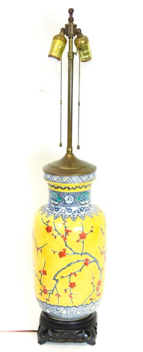 Chinese Porcelain Cherry Blossom Motif Table Lamp (1 of 6)