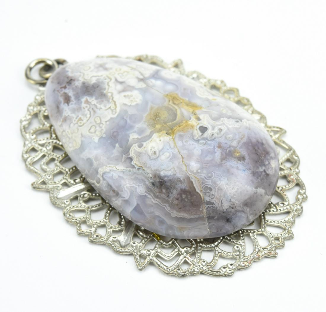 Vintage Necklace Pendant w Large Agate Cabochon (1 of 5)