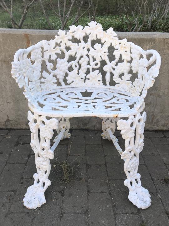 Victorian Cast Iron Garden Chair W Grapevine Motif