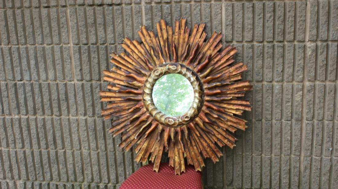 Antique Carved Giltwood Sunburst Mirror (1 of 6)