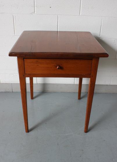 Antique Country 19th C Single Drawer End Table (1 of 9)