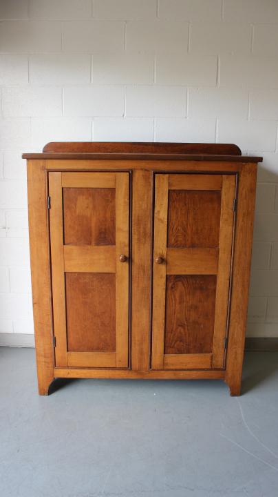 Antique American Country Pine Cupboard (1 of 9)