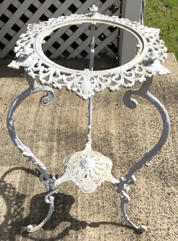 Antique Victorian Cast Iron White Plant Stand (1 of 4)