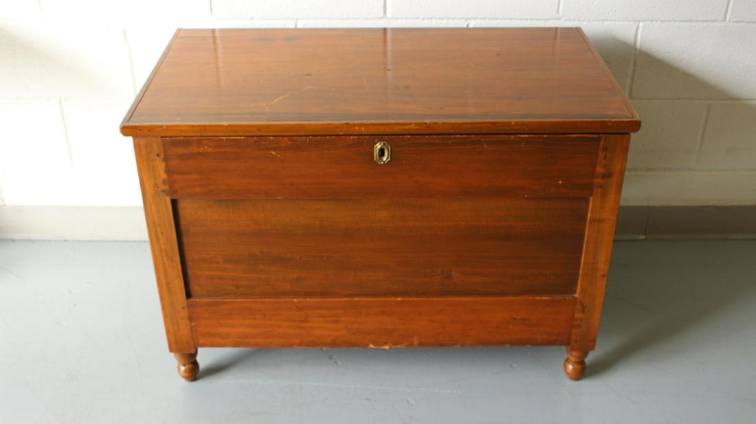 Antique 19th C Cherry Dovetailed Blanket Chest (1 of 9)