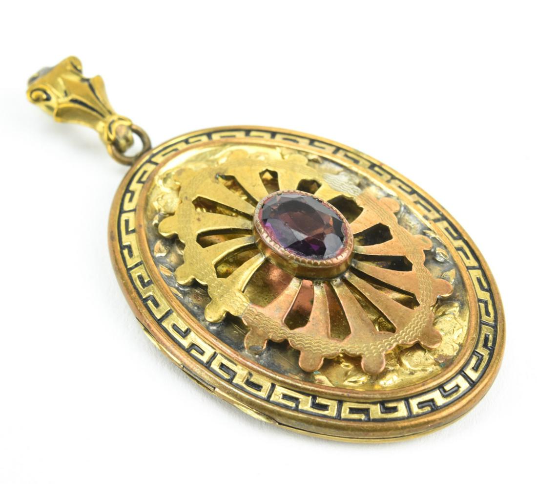 Antique Czech Style Locket w Alexandrite Paste (1 of 7)
