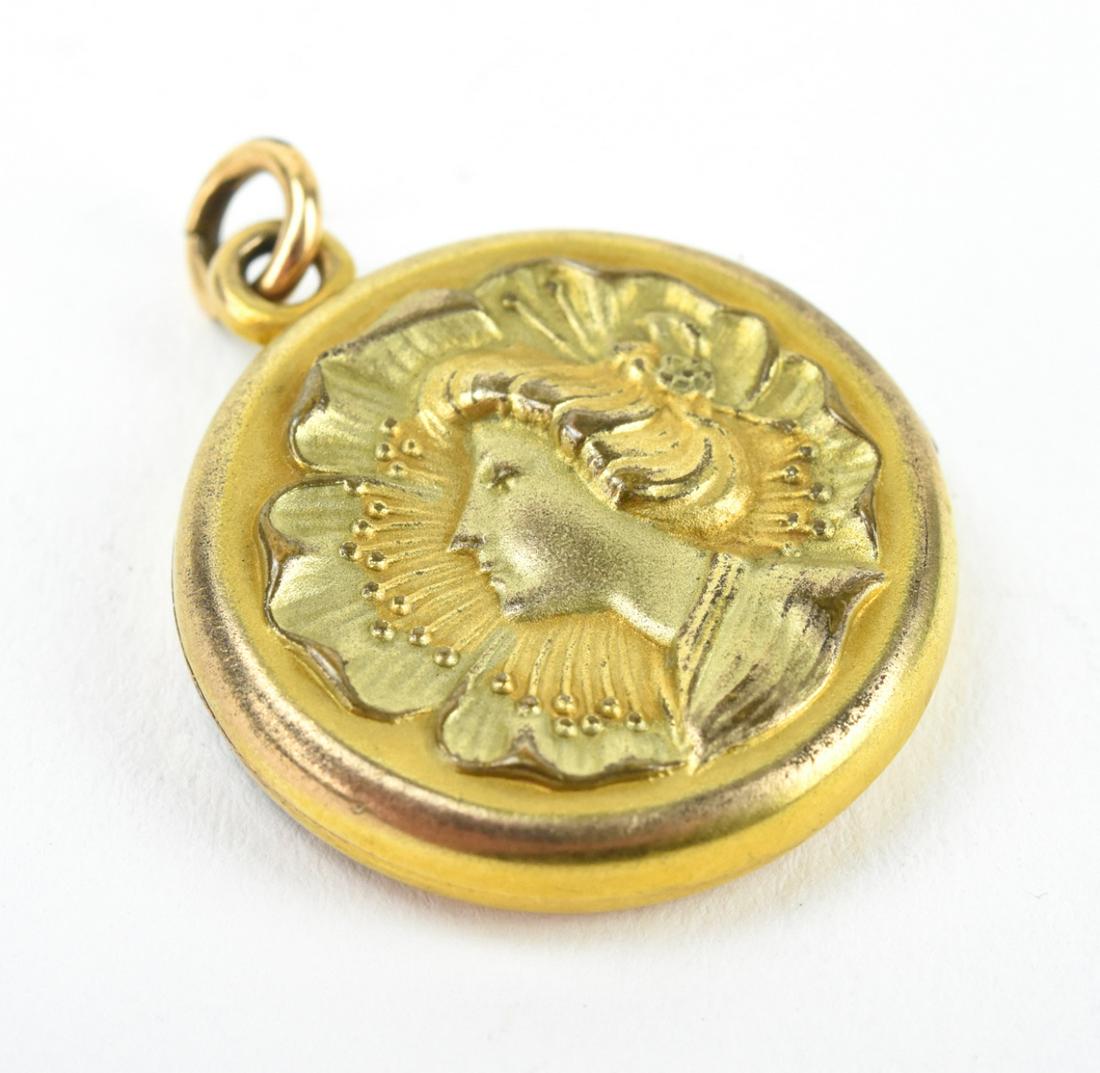 Antique C 1890 Gibson Girl Gold Locket Pendant: Antique C 1890 Gibson Girl Gold Locket Pendant. Yellow gold filled with Gibson girl profile and flower background. Signed F&B for Foster & Bailey Providence, RI 1878 -1898. Measures just over 1 inch i