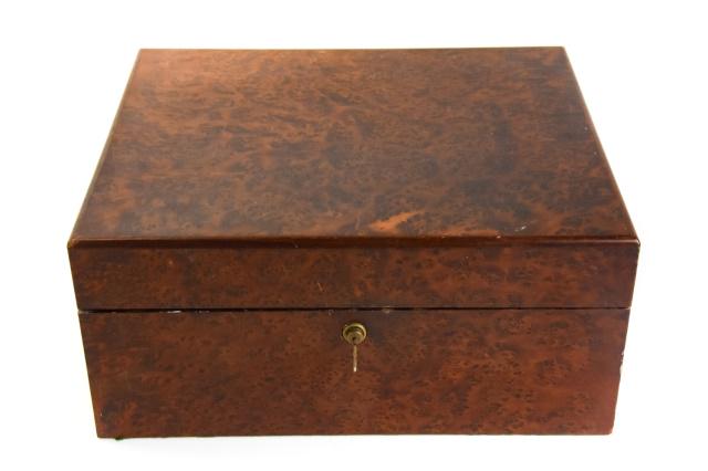 Vintage alfred dunhill sale humidor