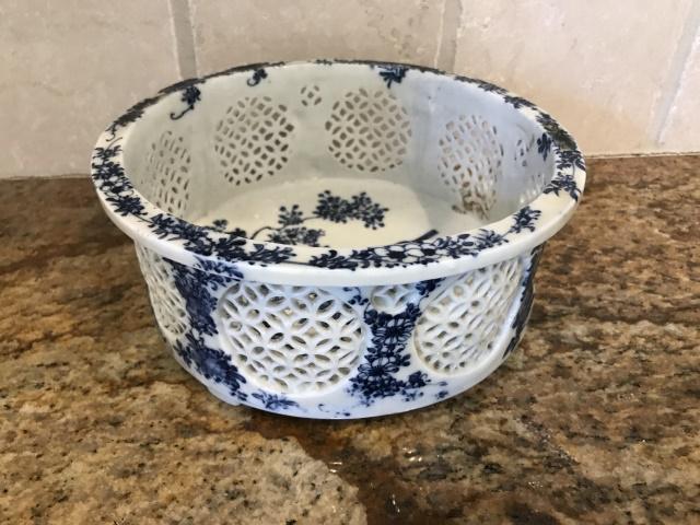 Chinese Reticulated Porcelain Blue & White Basket (1 of 4)