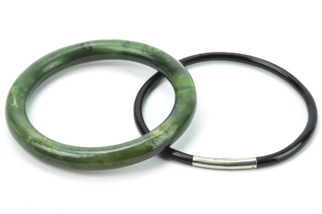 Vintage Carved Jade & Black Coral Bangle Bracelets (1 of 8)