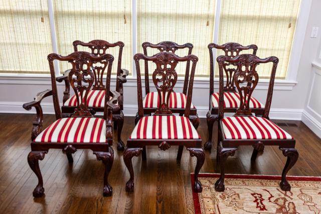 6 Baker English Chippendale Carved Dining Chairs (1 of 4)