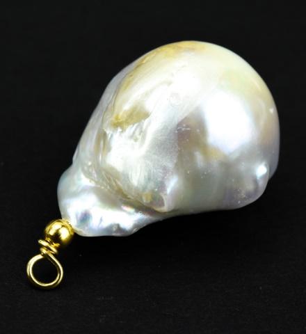 Large Cultured Baroque Pearl Necklace Pendant (1 of 5)