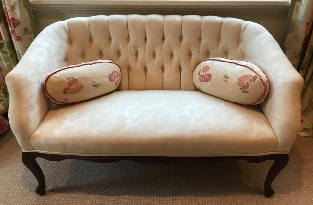 Antique Victorian Tufted Love Seat Couch (1 of 10)