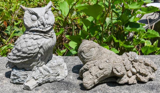 2 Cast Stone Owl Garden Ornaments (1 of 9)