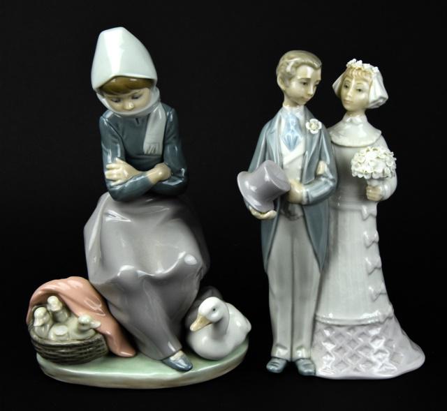 Two Lladro Spanish Porcelain Decorative Statues (1 of 11)